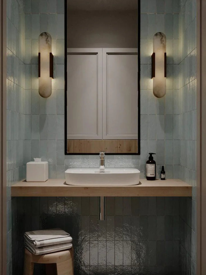 Melange längliche Alabaster-Wandleuchte