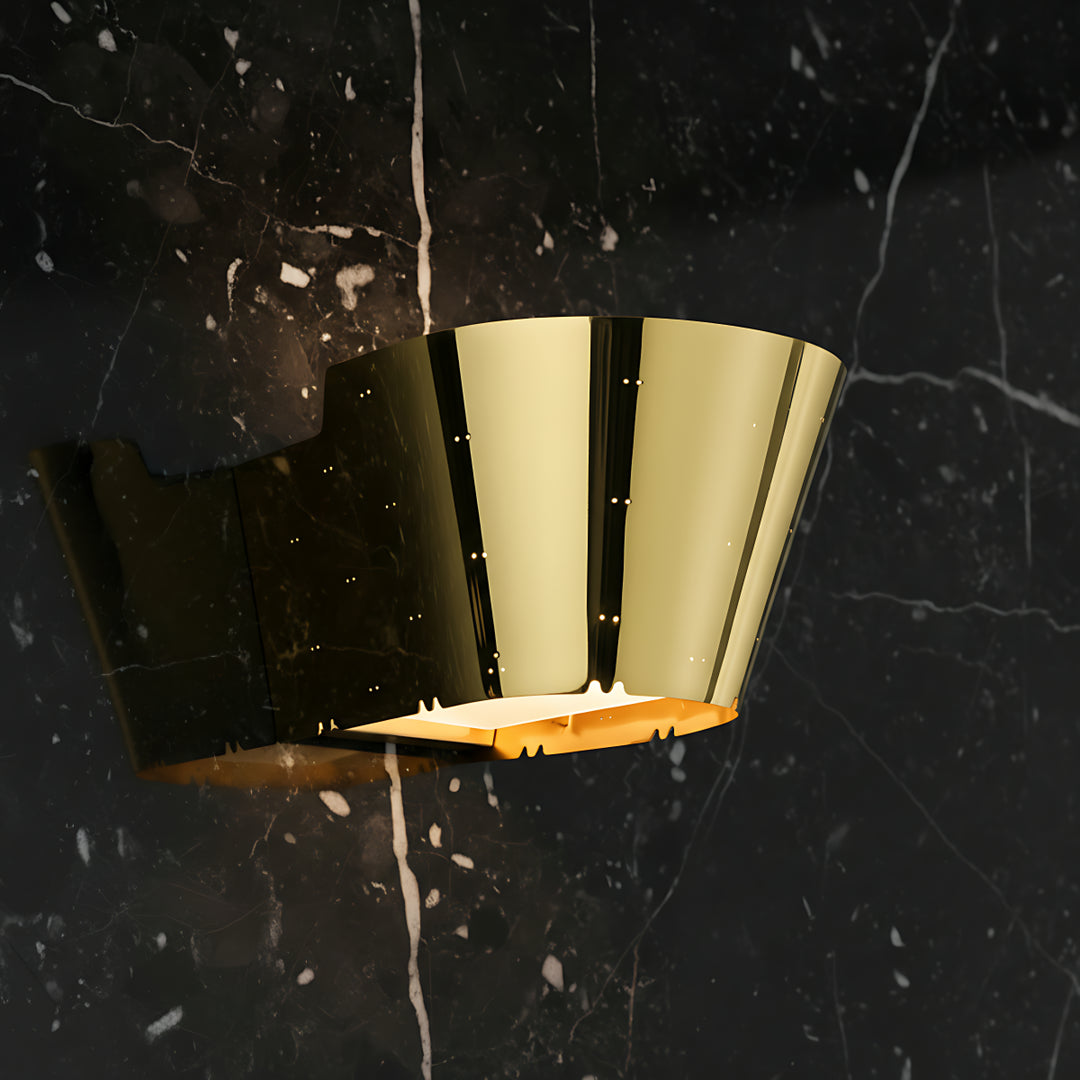Minimalist Brass Wall Lamp