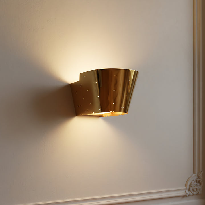 Minimalist Brass Wall Lamp