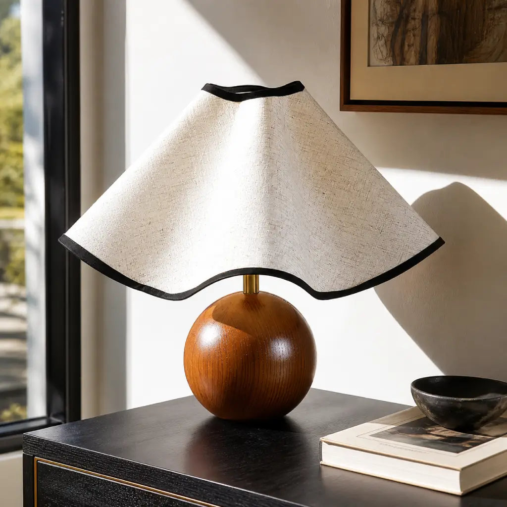 Modern Scalloped Table Lamp 16