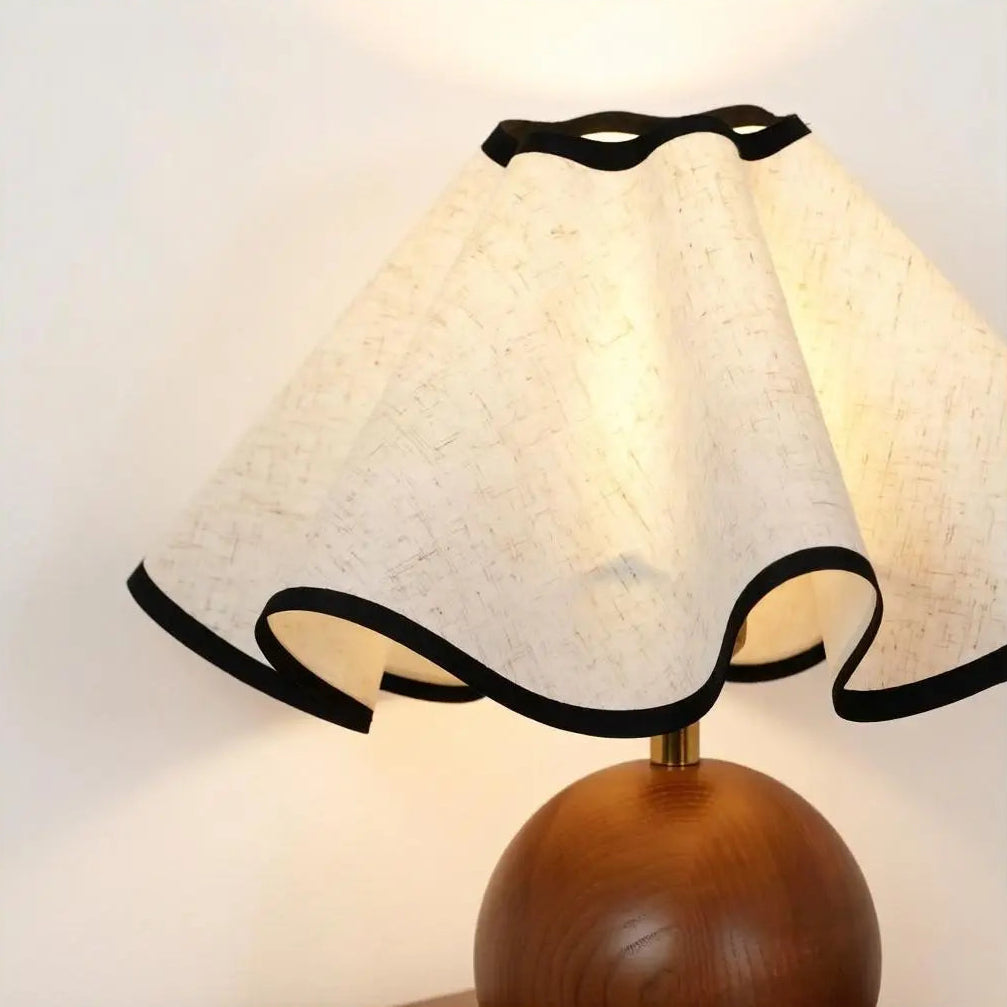 Modern Scalloped Table Lamp 2