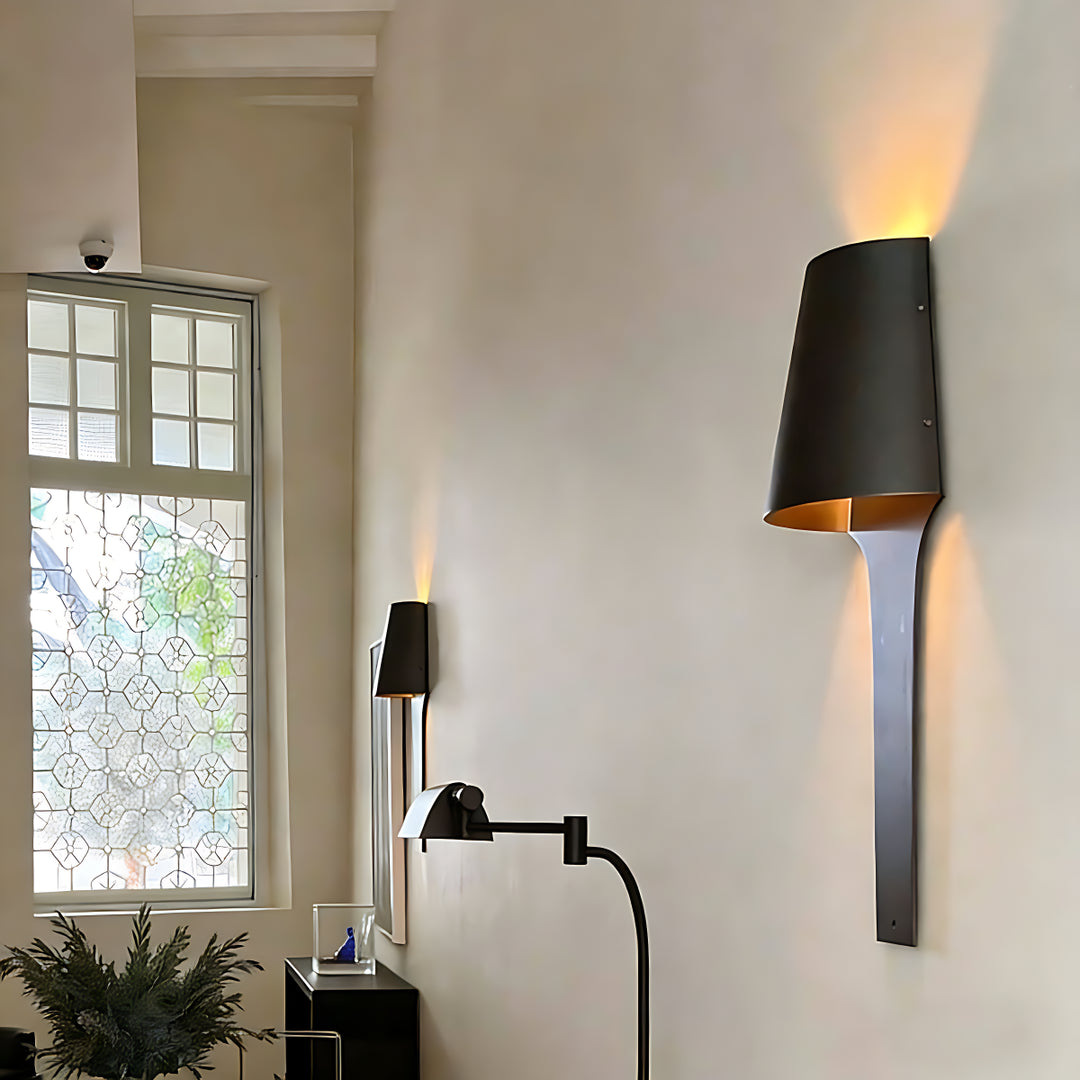 Säulenwandleuchte