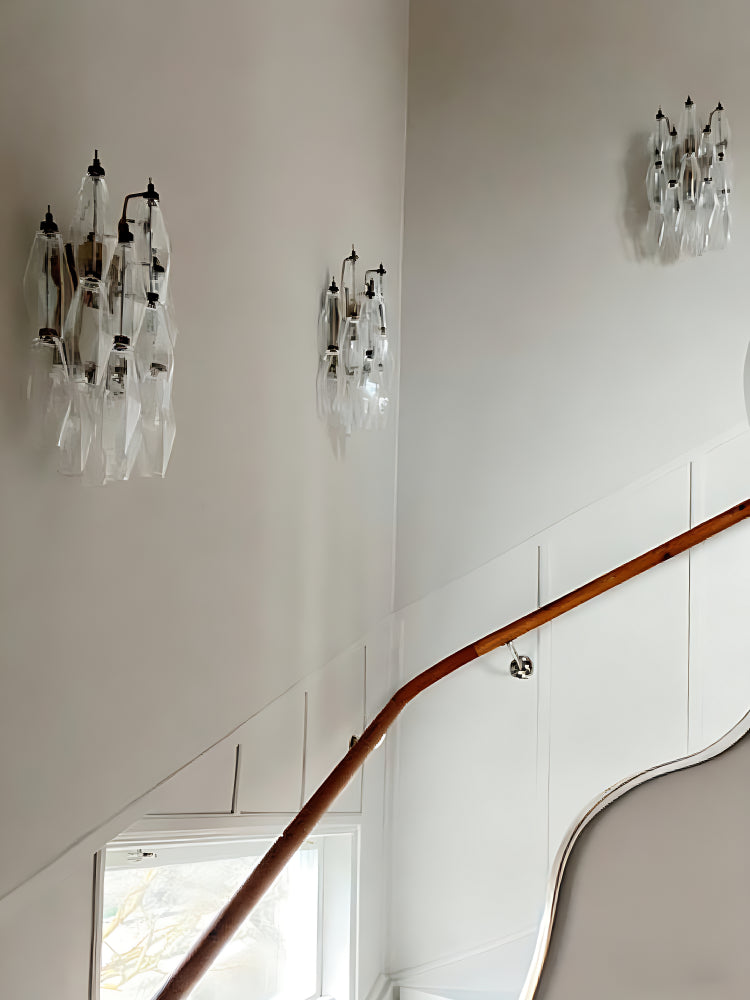 Prismenförmige Glaswandleuchte