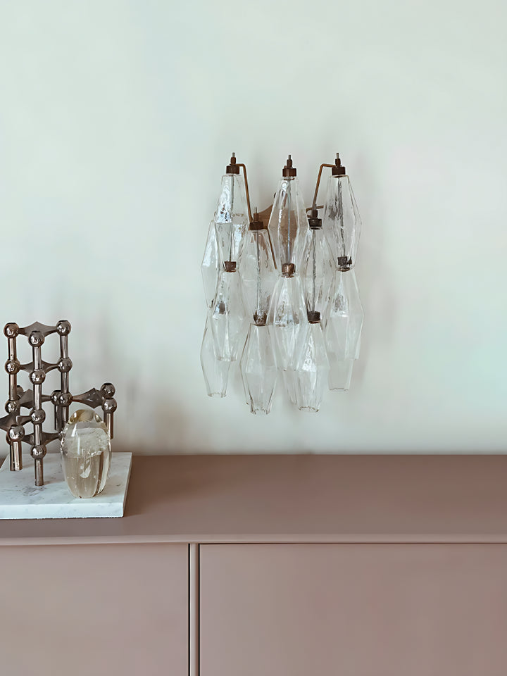 Prismenförmige Glaswandleuchte