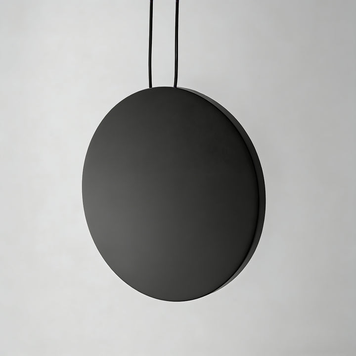 Suspension ronde en albâtre