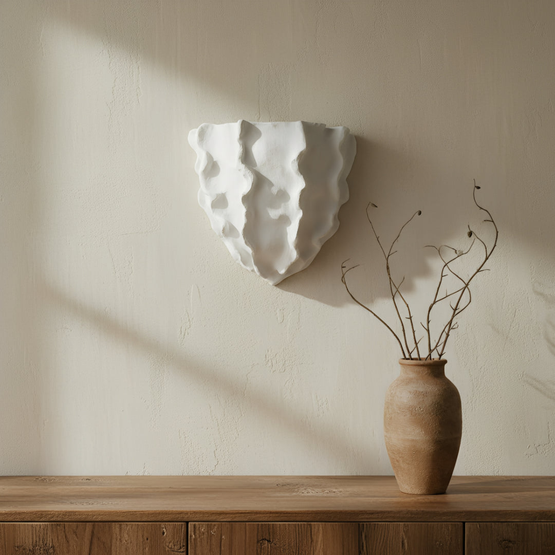 Scallop Plaster Wall Lamp