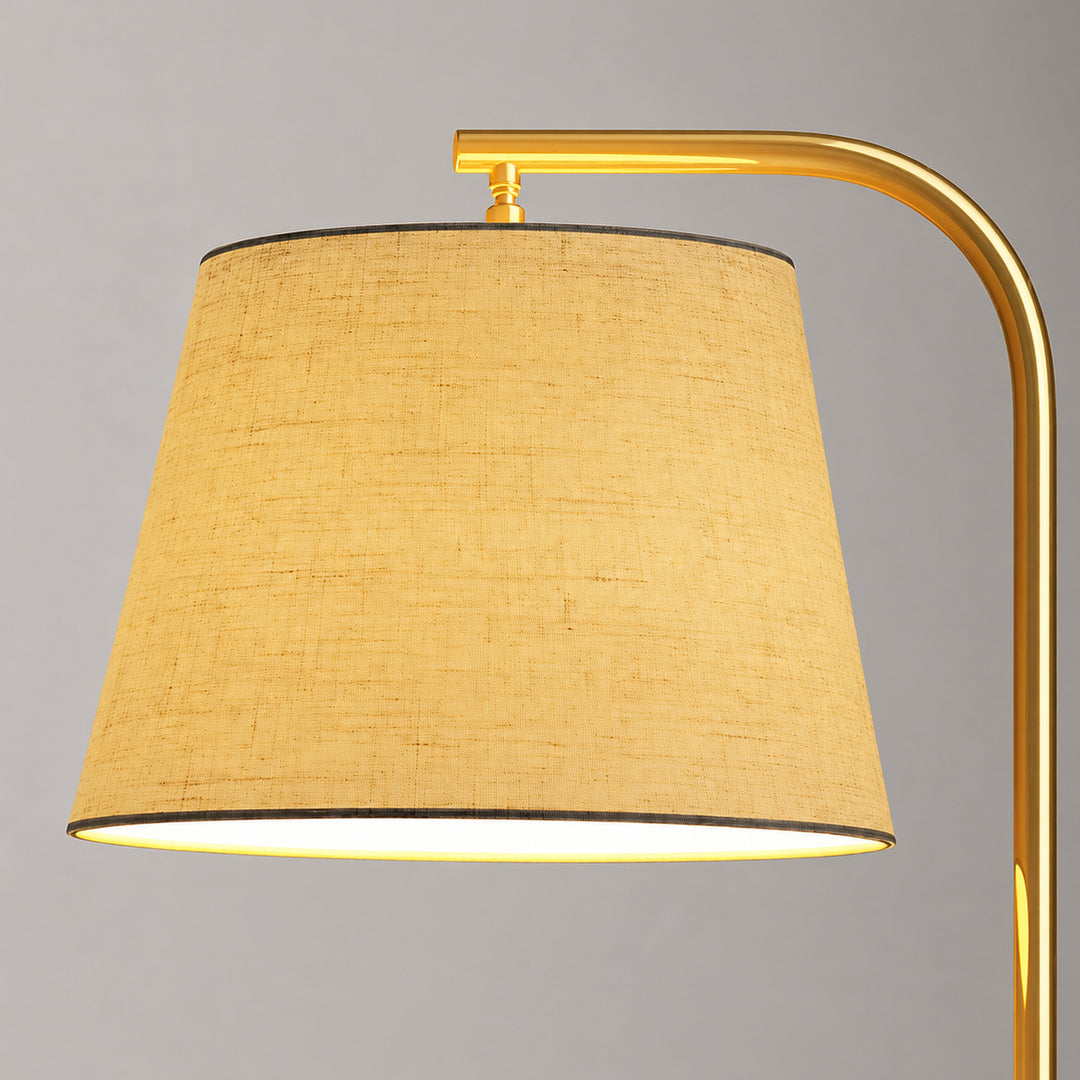 Tavrelune Floor Lamp With Table 12