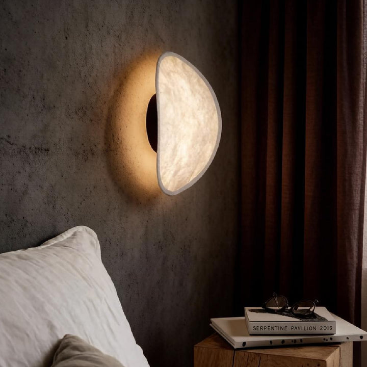 Tense Wall Lamp 3