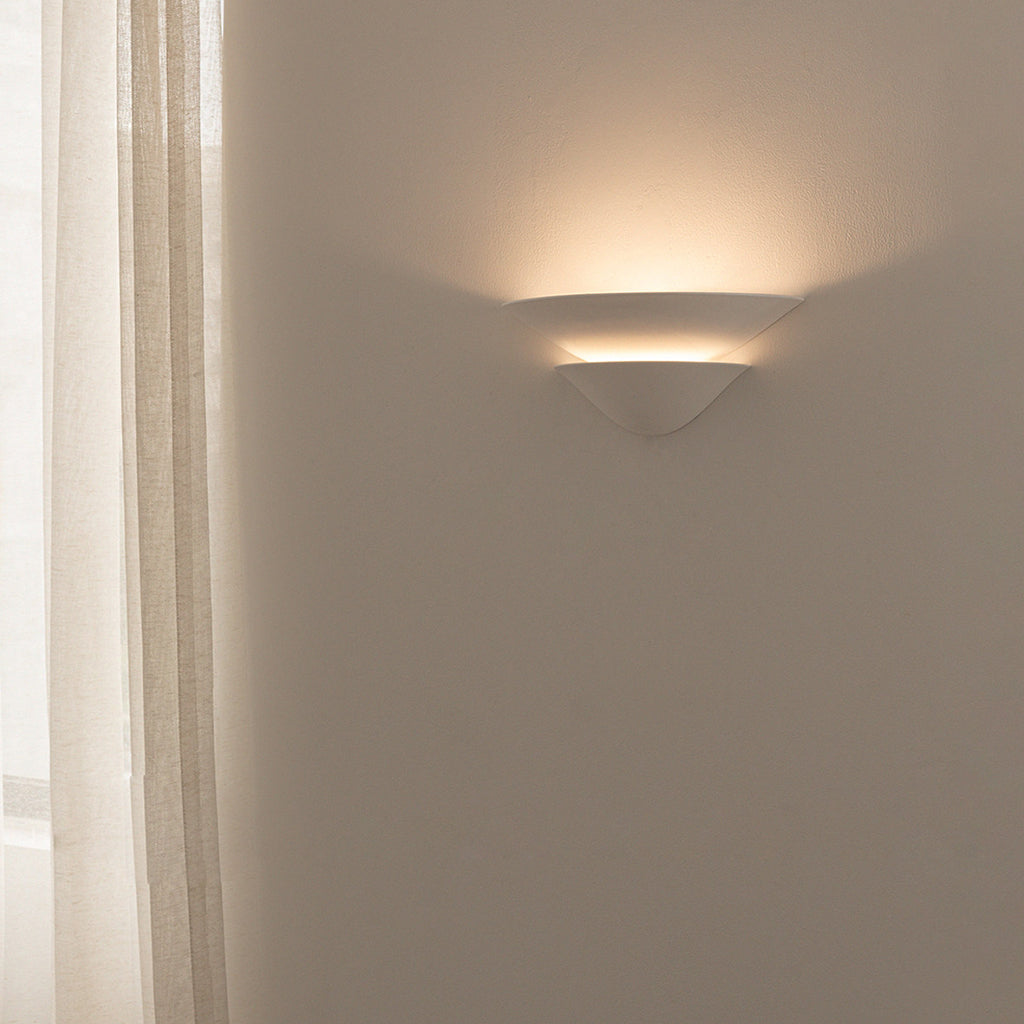 Triangular Plaster Wall Lamp 4