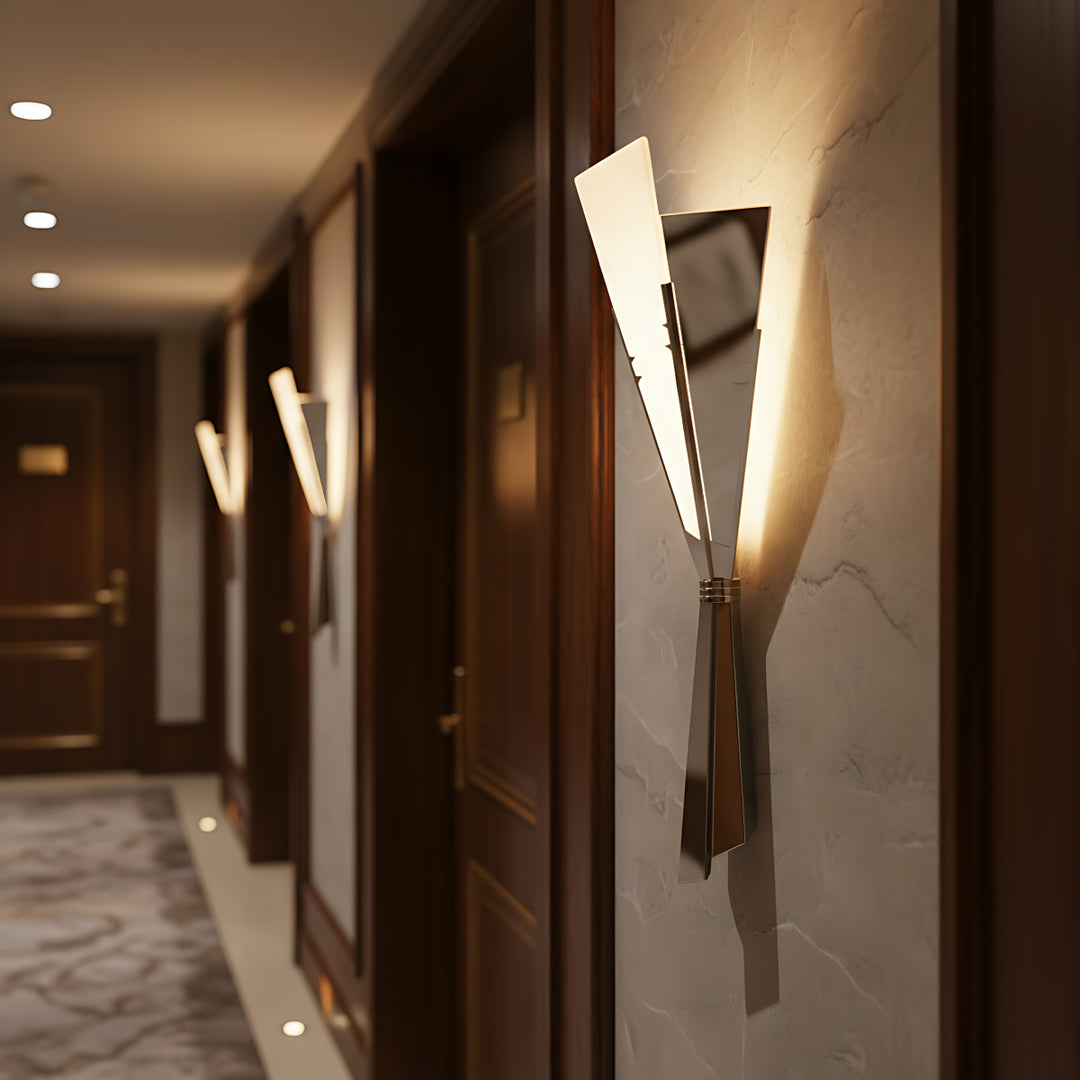 Veltris Alabaster Wall Lamp