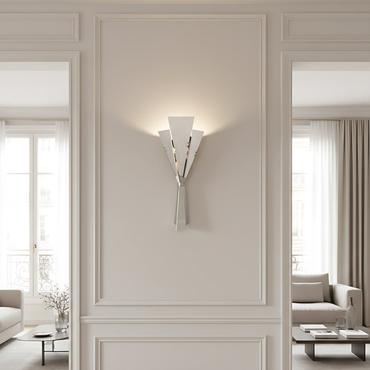 Veltris Alabaster Wall Lamp
