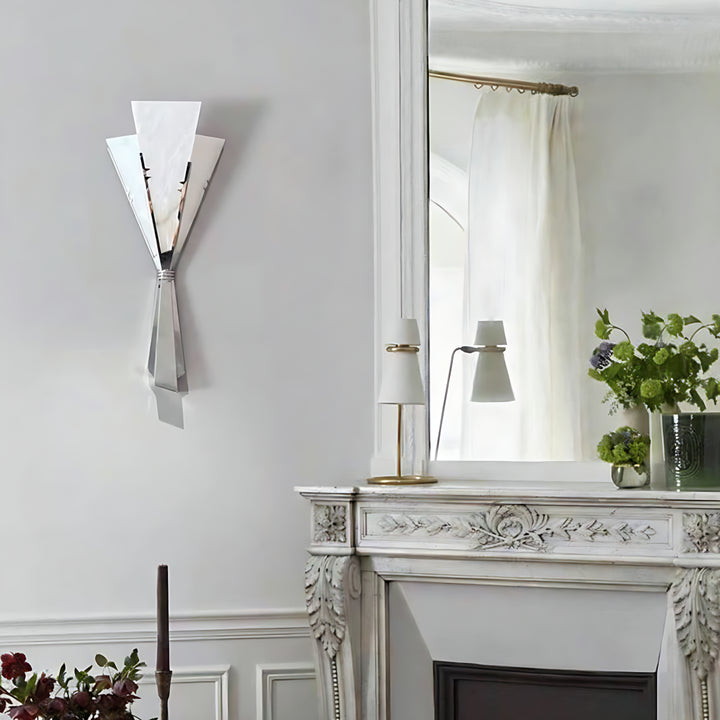 Veltris Alabaster Wall Lamp