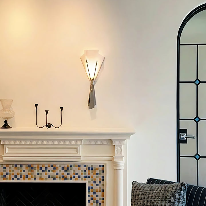 Veltris Alabaster Wall Lamp