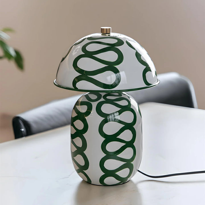 Vividra Curve Table Lamp 10