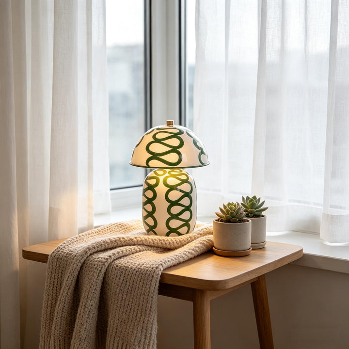 Vividra Curve Table Lamp 5